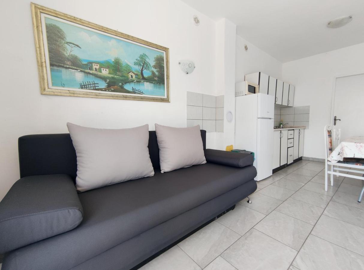 Apartmani Irena Veprinac Ngoại thất bức ảnh