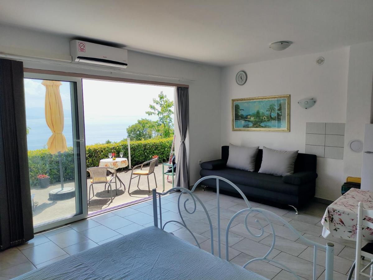 Apartmani Irena Veprinac Ngoại thất bức ảnh