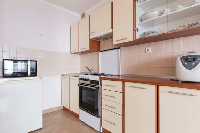 Apartmani Irena Veprinac Ngoại thất bức ảnh